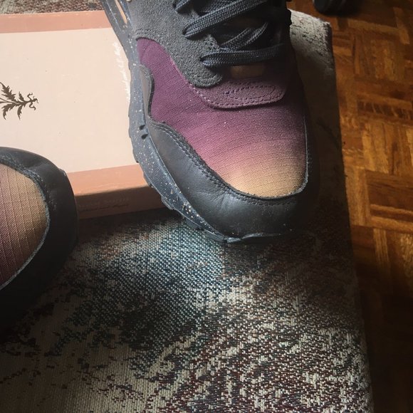 Used Mens Air Max 1 Size 9.5 - Picture 4 of 6